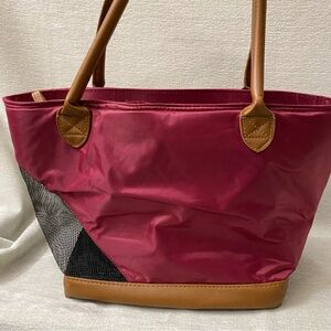 Burgundy Vented Pet Tote Bag